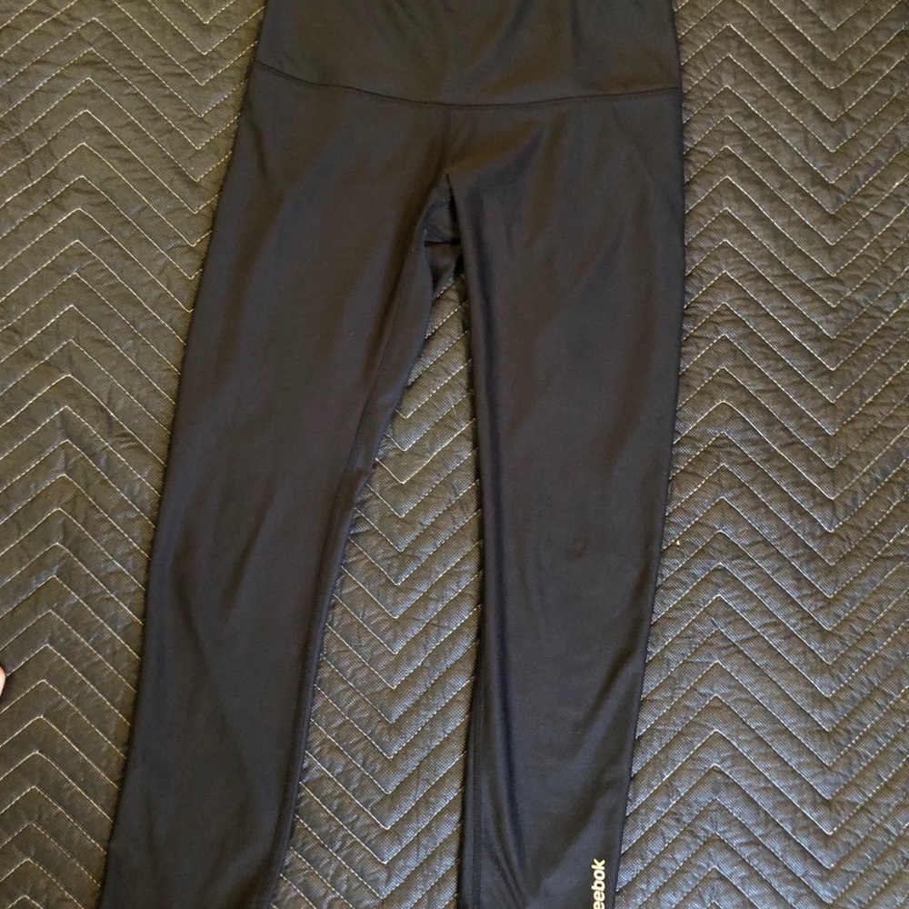 Reebok workout capris